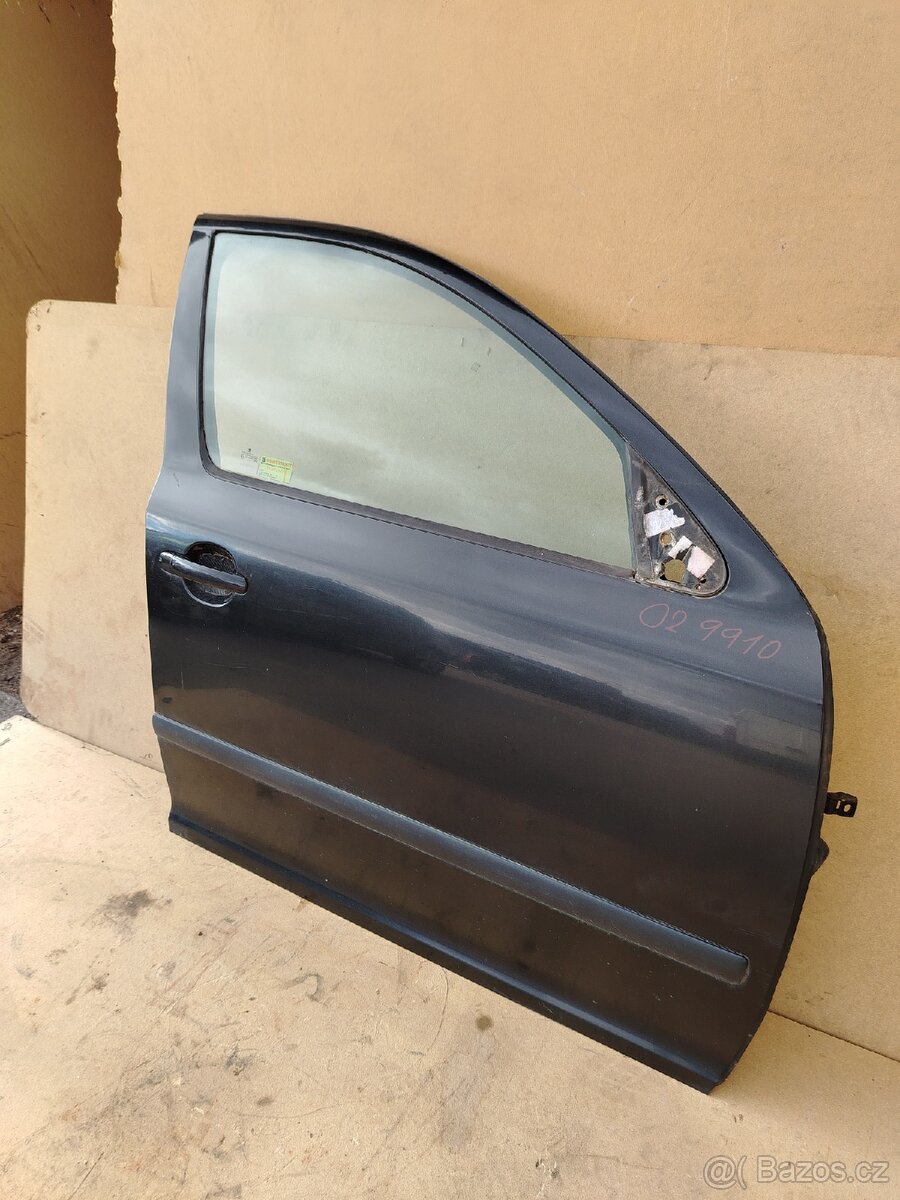 Pravé přední dveře Škoda Octavia 2 - 3