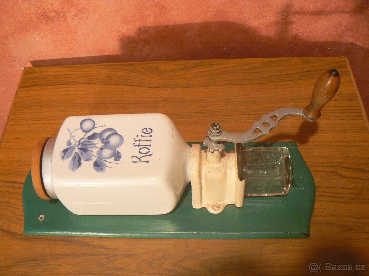 mlýnek na kávu třešně - 3