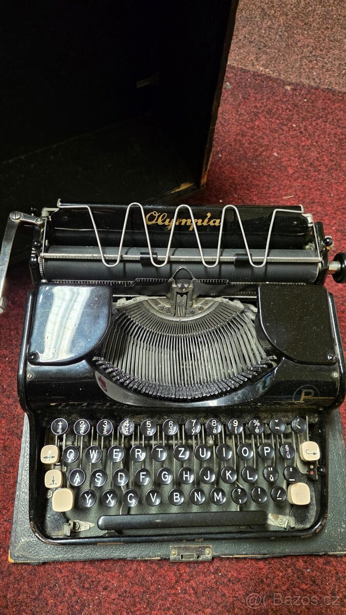 Předválečný psací stroj Olympia Progress P (cca 1933), plně - 3