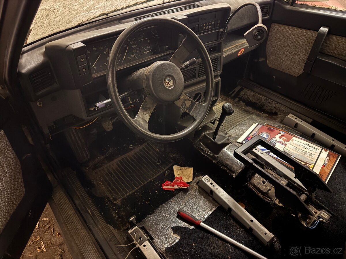 Alfa Romeo 75 1.6 Carb - 3