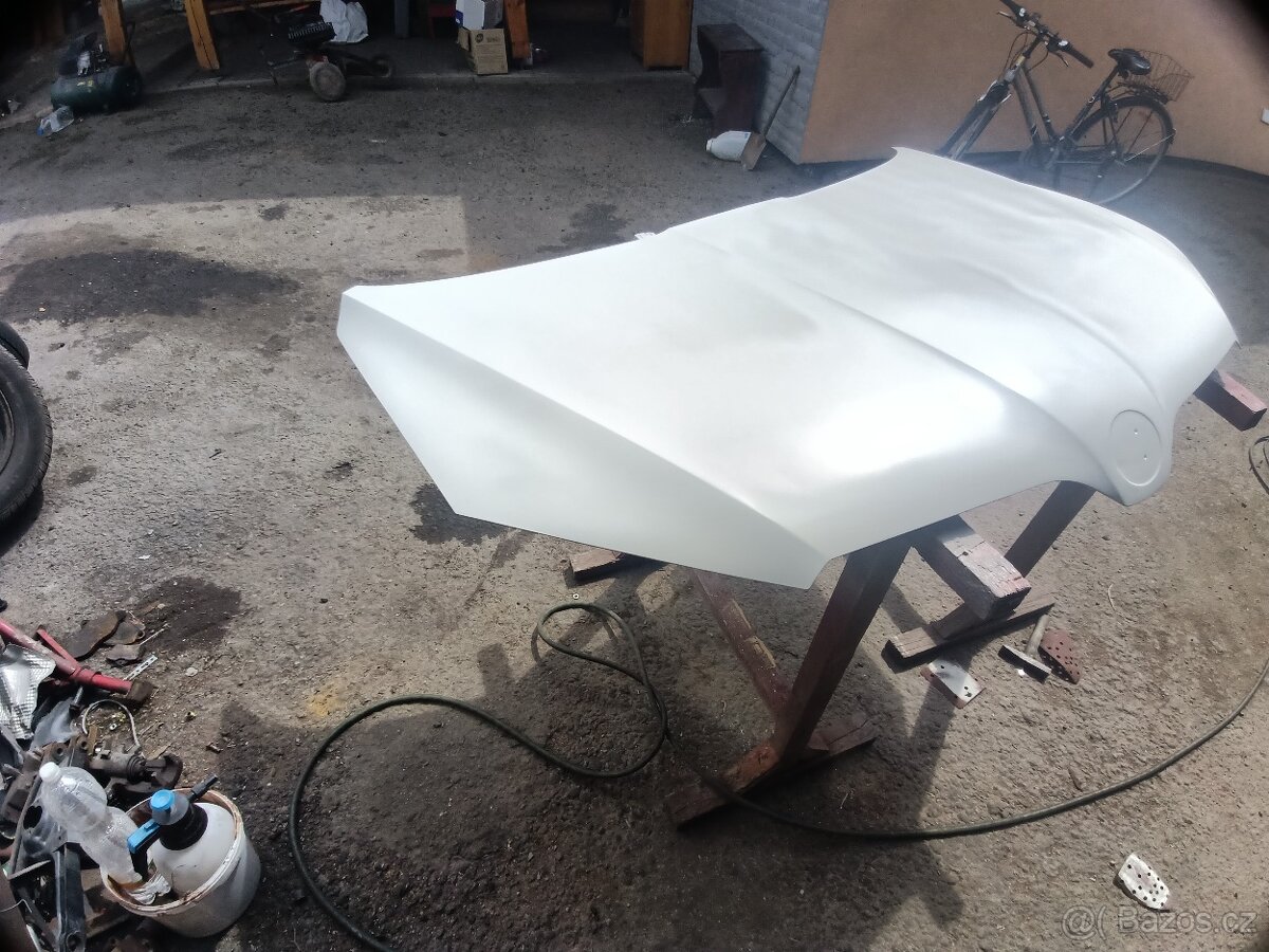 Škoda Octavia 3 kapota haupna - 3