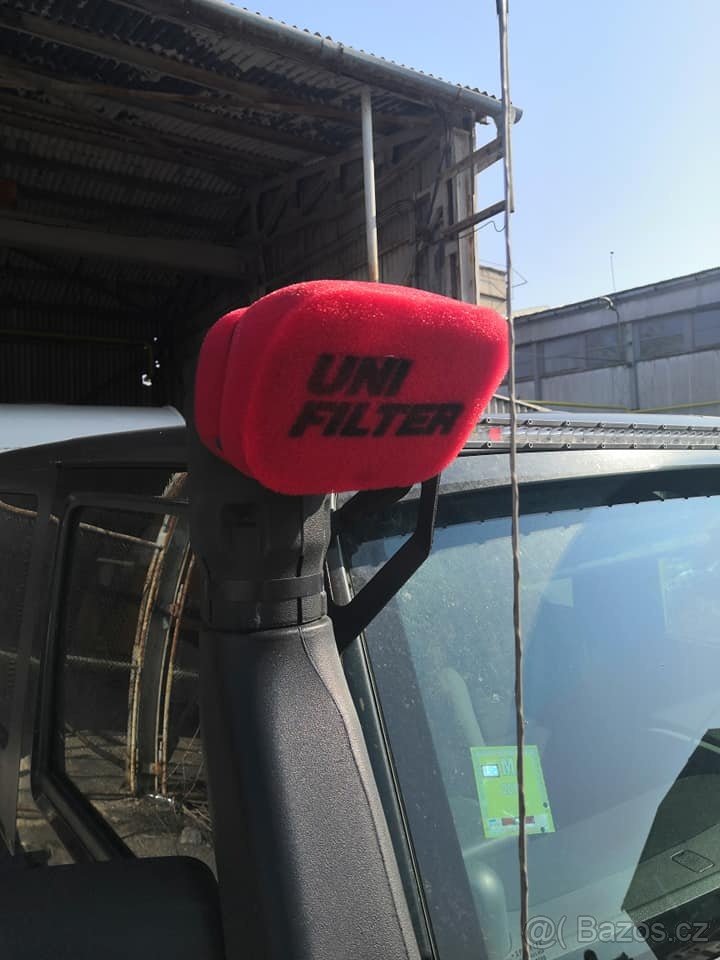 Jeep Wrangler UNIFILTER černý-červený - 3