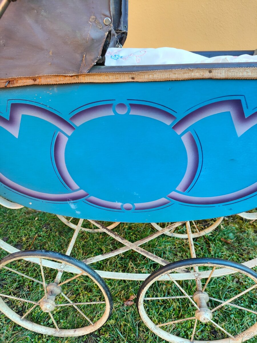 Starožitný kočárek pro panenky PHÖNIX - 3