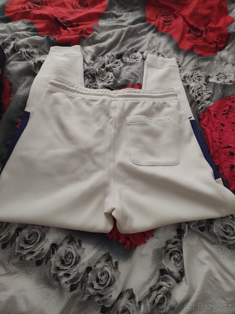 Converse kalhoty L - 3