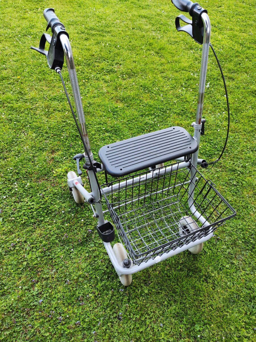 Prodám invalidní chodítko - 3