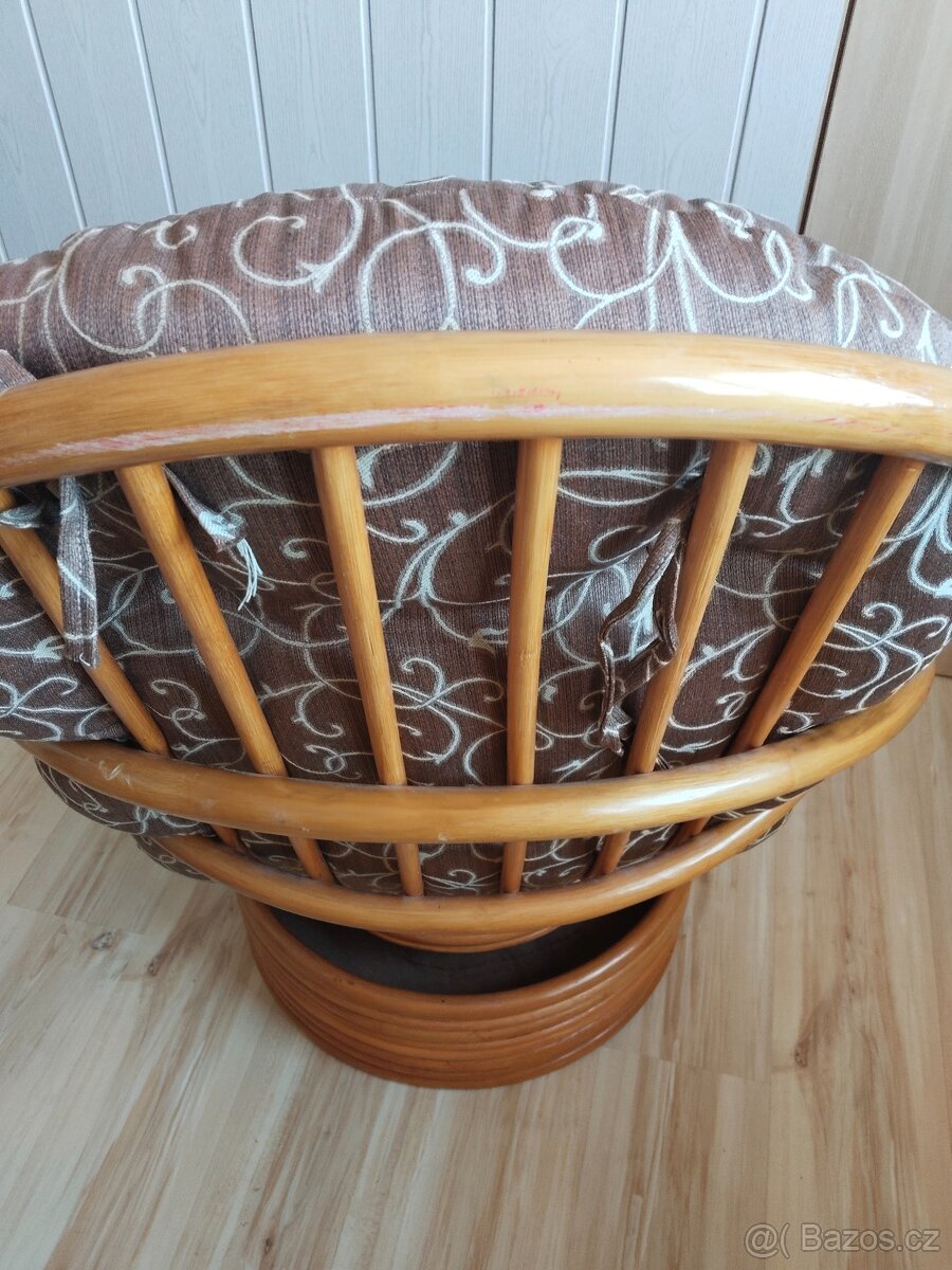 Ratanové houpací křeslo - 3