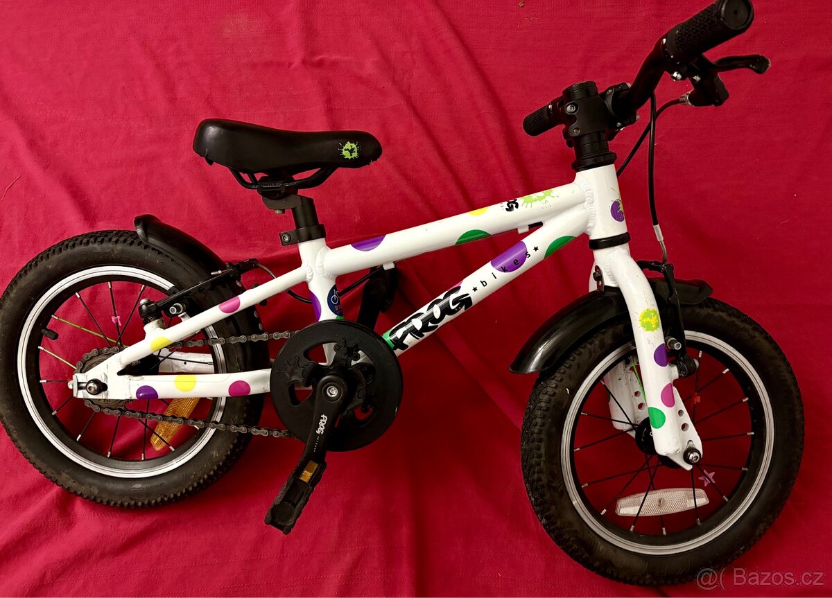 Dětské kolo Frog 14 po 1 dítěti - 3