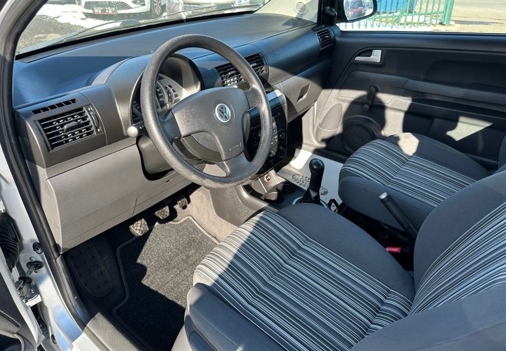 Volkswagen Fox 1,4i 55kw 2007 - 3
