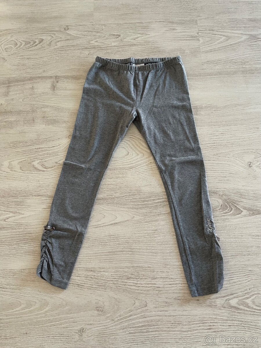 Různé dívčí kalhoty a džegíny - 3