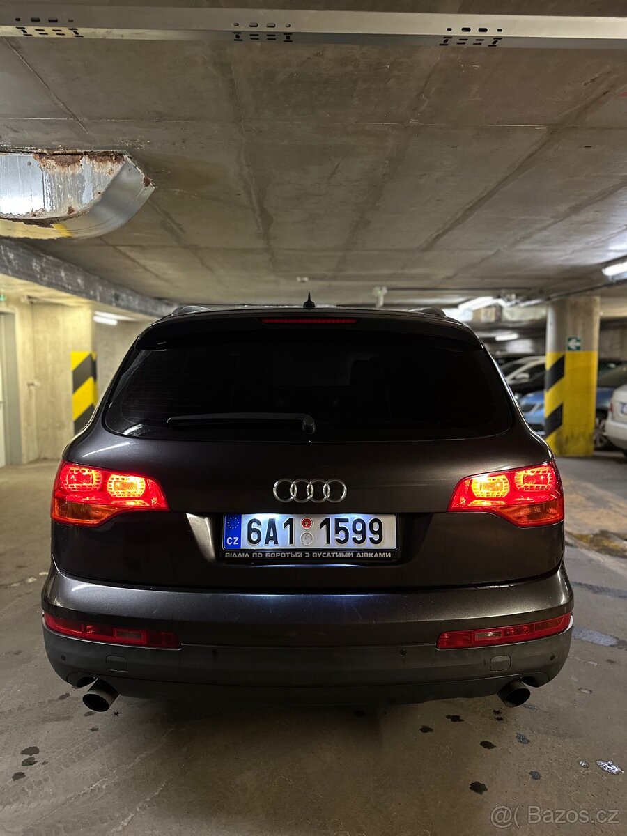 AUDI Q7 (Vyměním) - 3