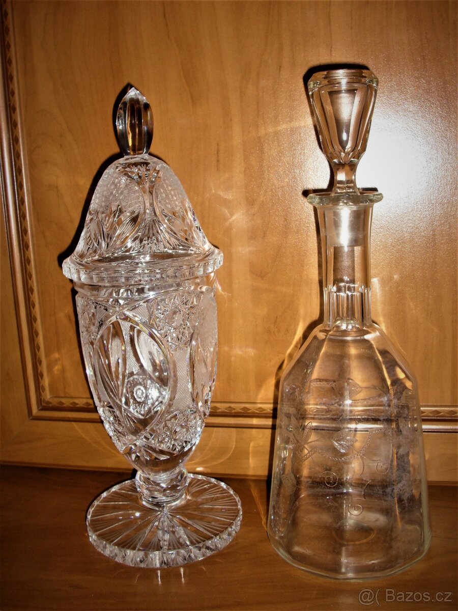 Broušený pohár s poklopem - 3