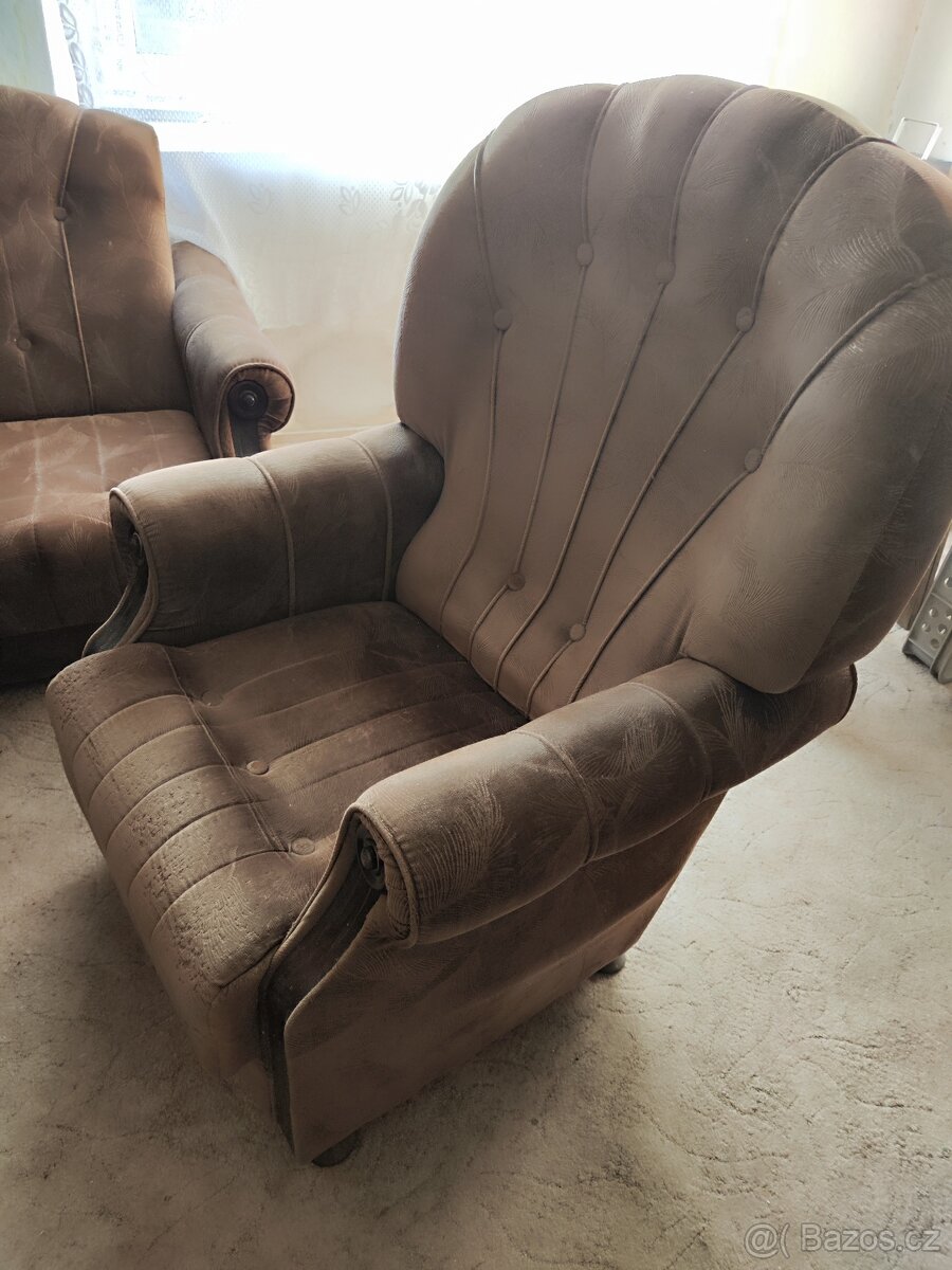 Gauč a dvě křesla - 3