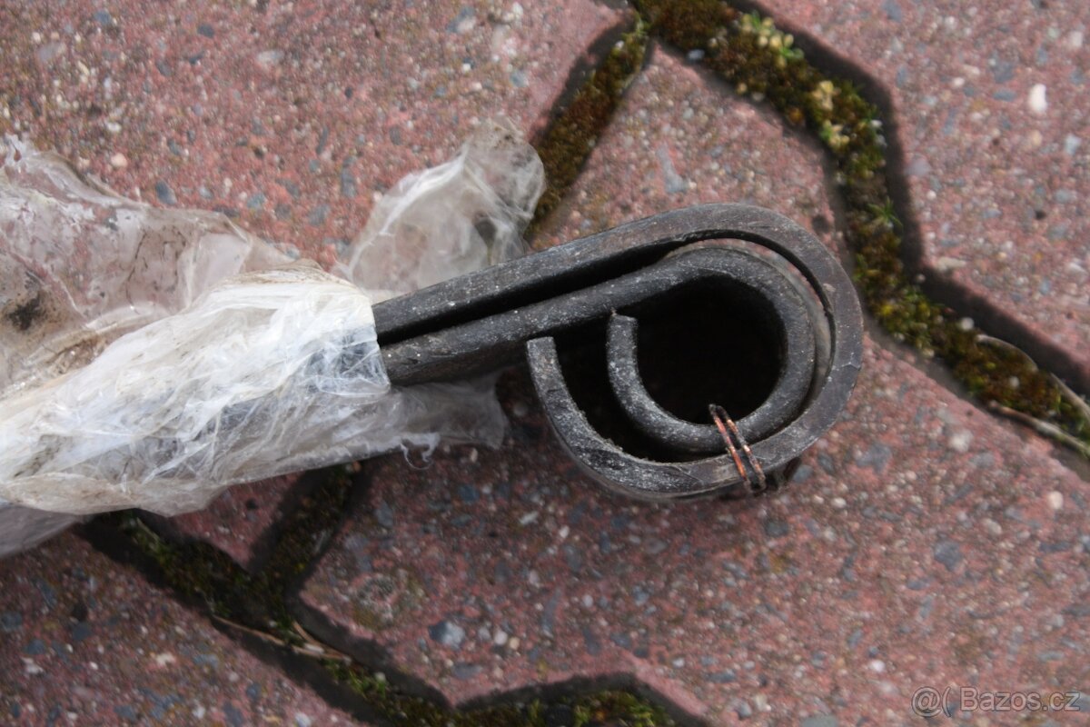 Tatra 600 Tatraplan - listová pera - 3