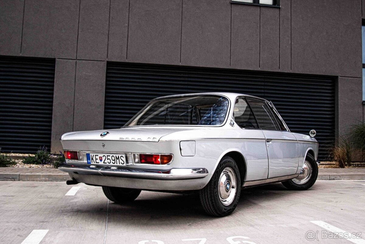 BMW 2000CS - 3