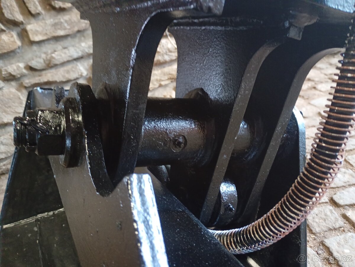 Hydraulická svahovka 150cm - 3