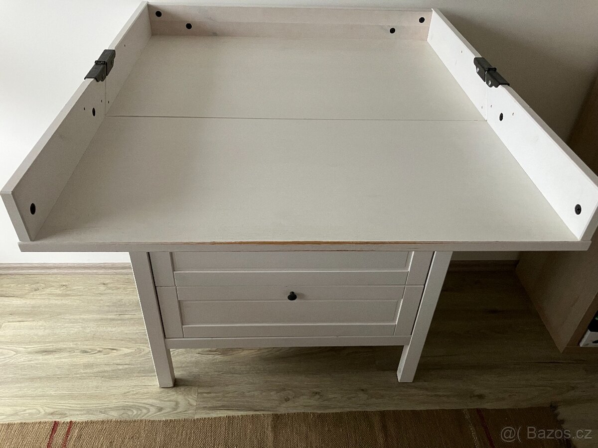 Přebalovací pult SUNDVIK - 3