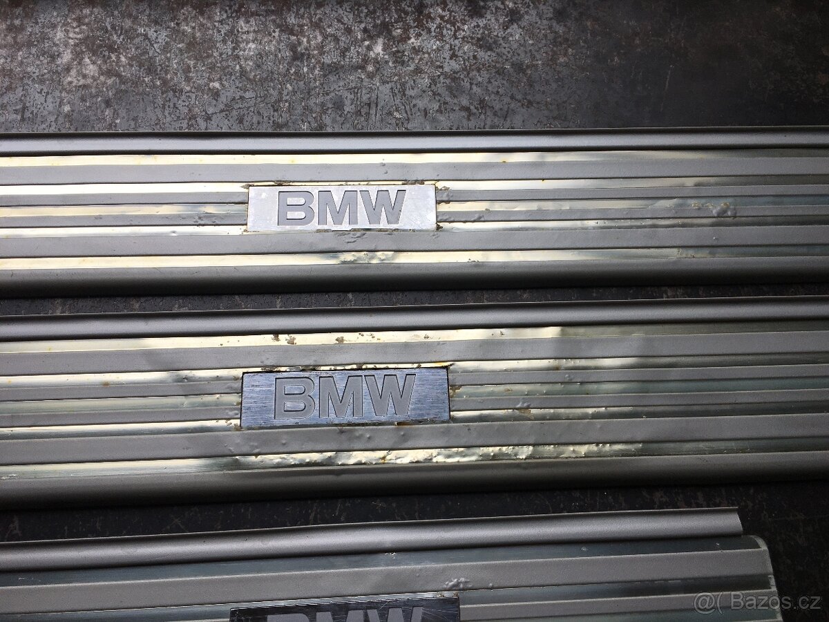Prahové lišty BMW E34 - 3