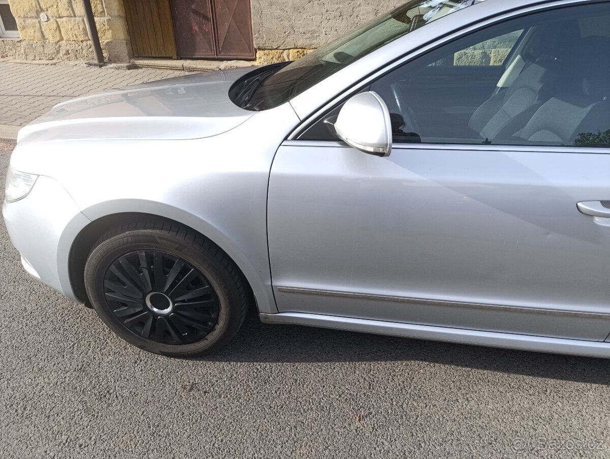 Škoda Superb II Combi - 3