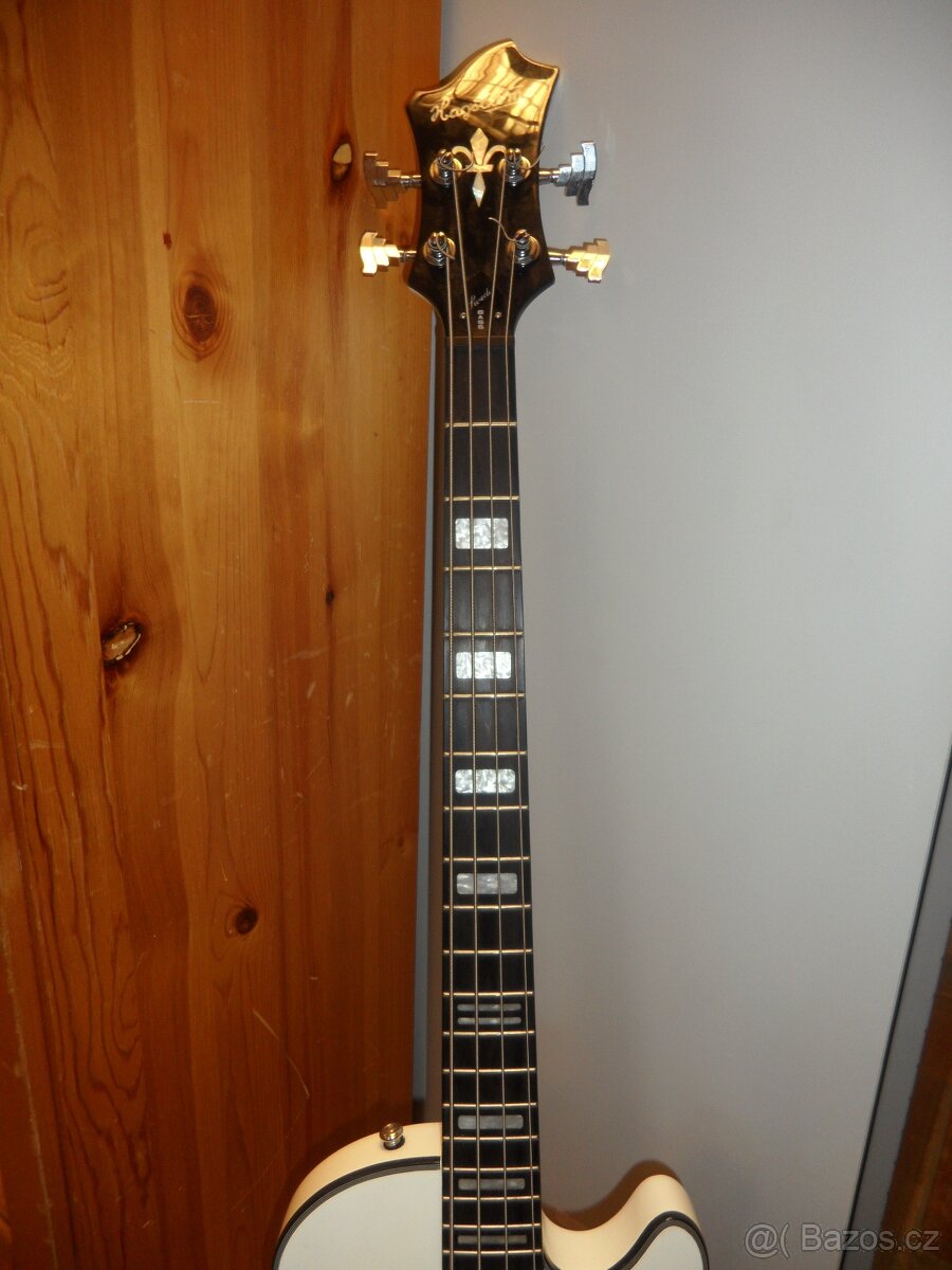 Baskytara Hagstrom Swede bass (white gloss) - 3