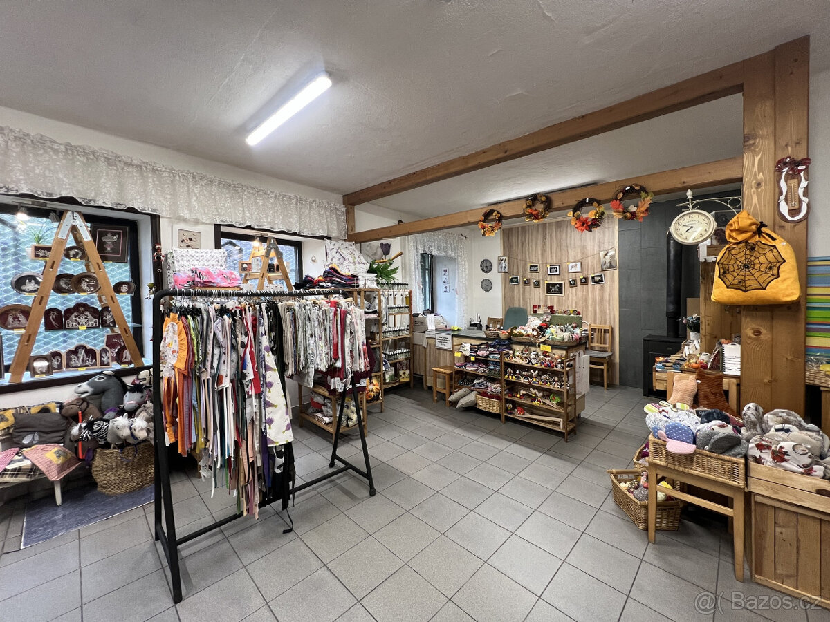 Prodej komerčního objektu v historickém centru Žamberka - 3