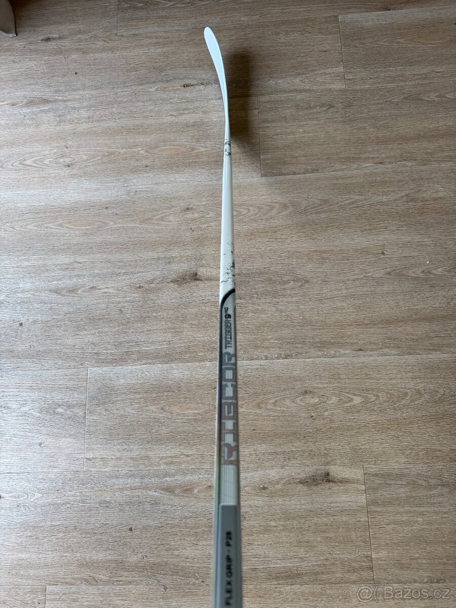 Hokejka CCM RIBCOR TRIGGER 9 Pro WHITE, pravá - 3