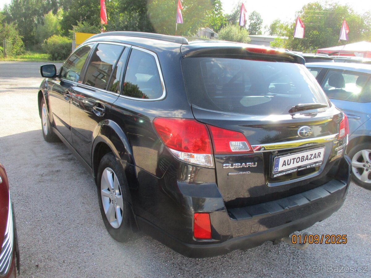 Subaru outback 4WD 2.0TDI s automatem - 3