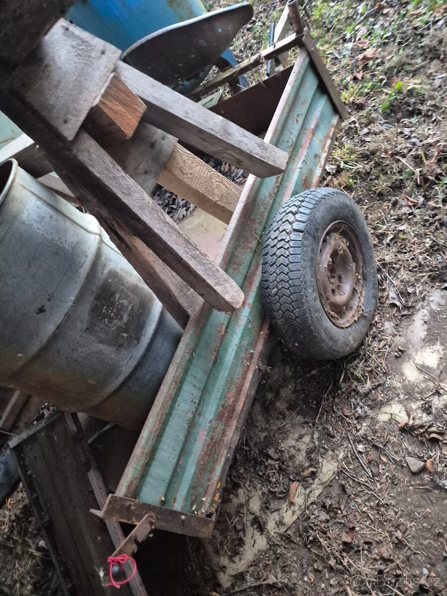 Vlek, přívěs , vlečka za traktor - 3