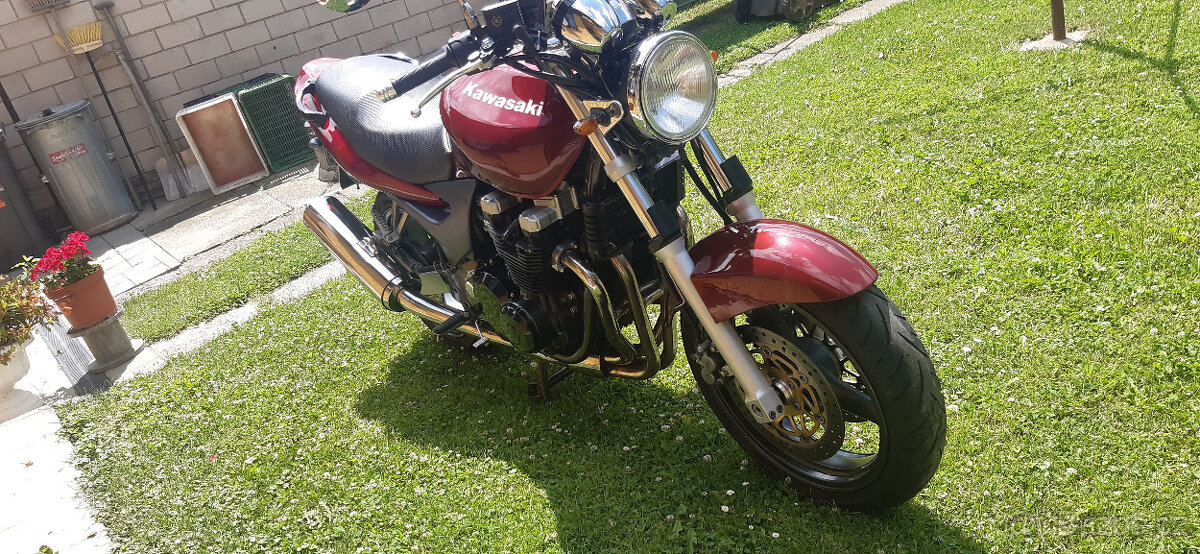 prodám Kawasaki ZR7 - 3