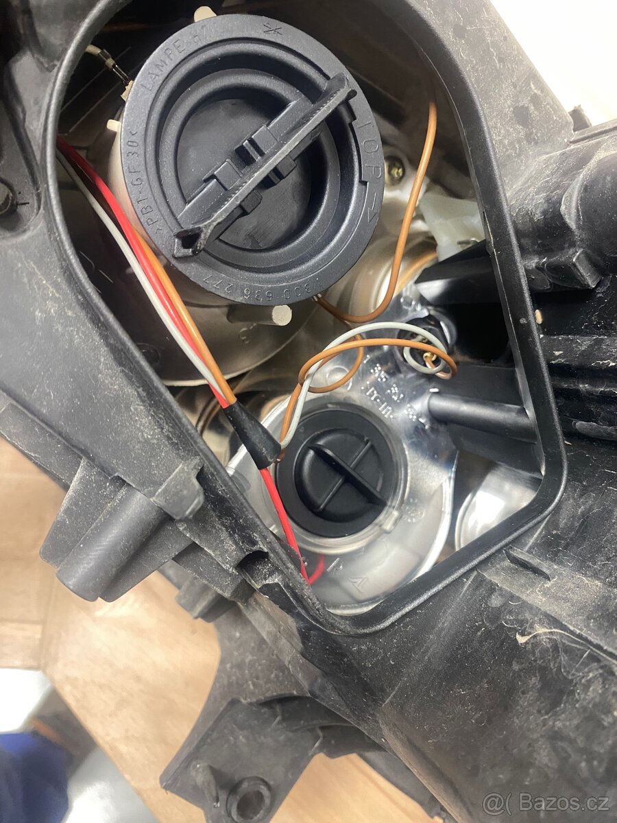 Světla VW Touran 2003-3006 - 3