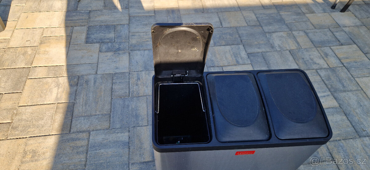 Odpadkový nášlapný nerezový 3 koš - 3