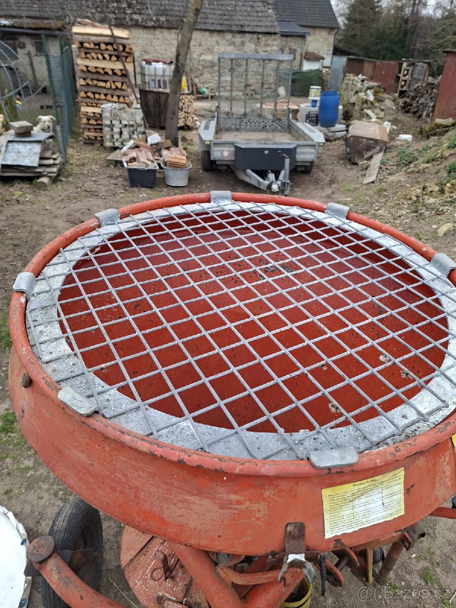 Rozmetadlo soli/písku - 3