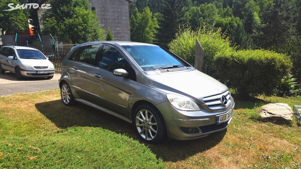 Mercedes-Benz Třídy B, B 170 85 kW - 3