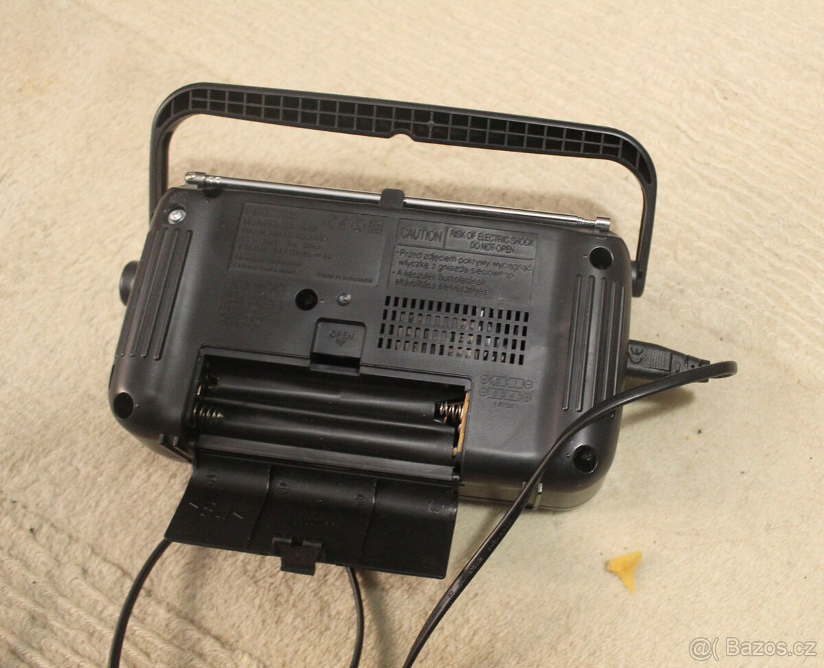 Rádio Panasonic RF-2400D - 3