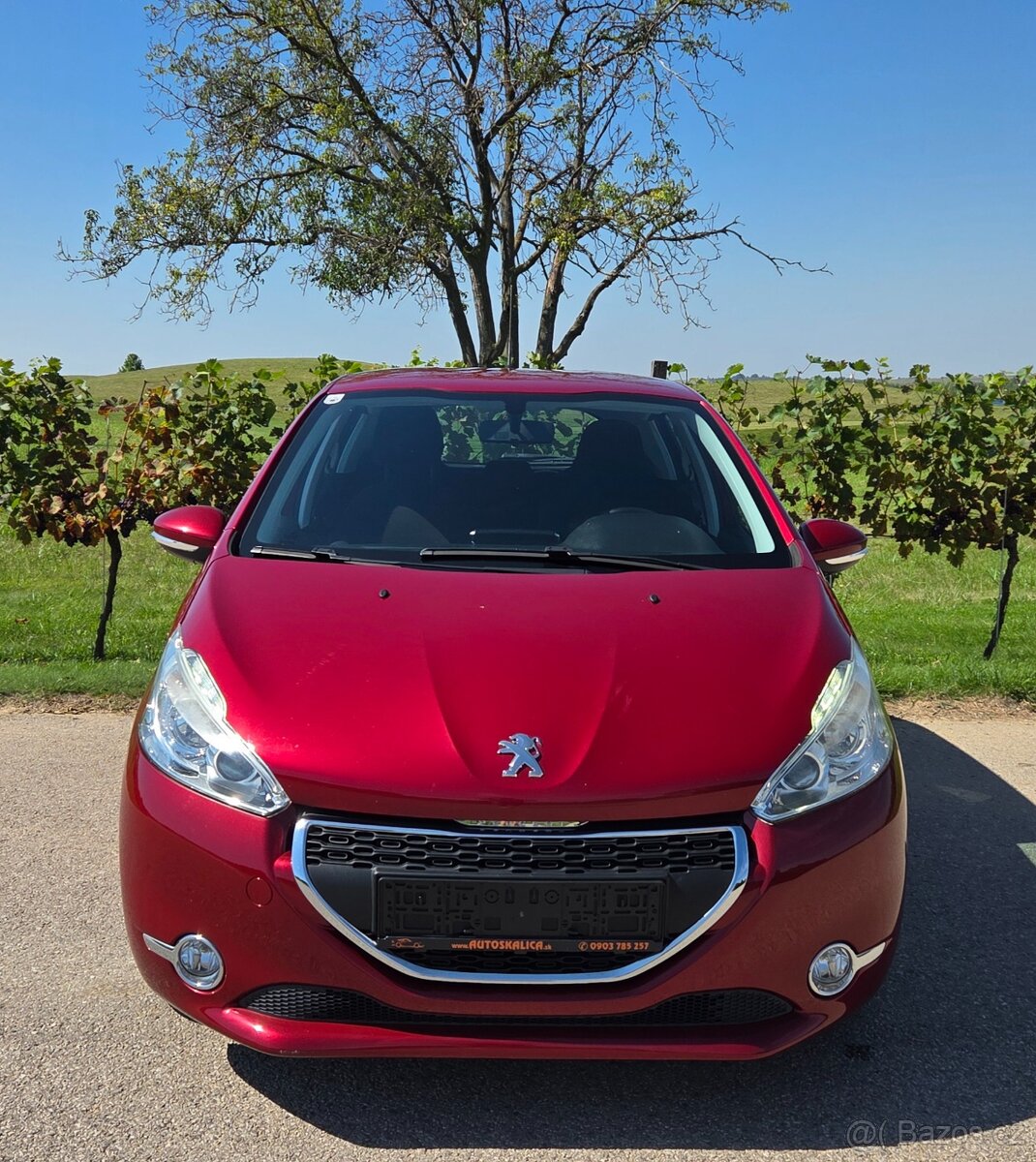 Peugeot 208 1.6 HDi 68KW/92 koní R.V.08/2012 - 3