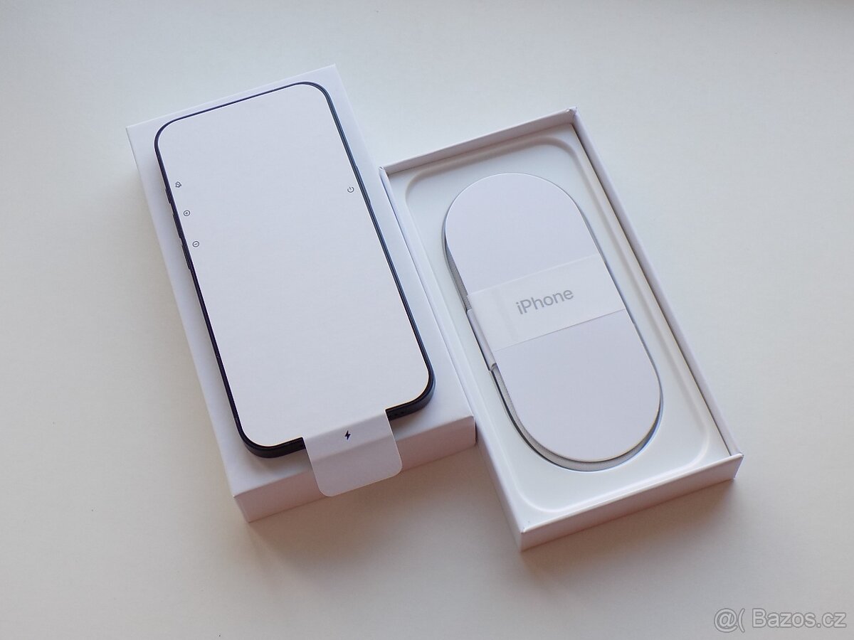 Apple iPhone 16e 128GB Černý - ZÁRUKA - 100% BATERIE - 3