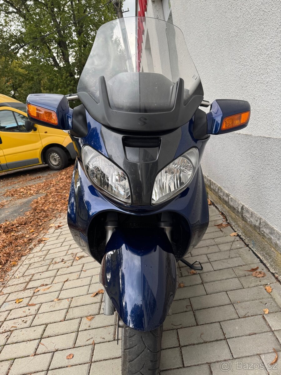 Suzuki Burgman 650 Pěkný stav 👍 - 3