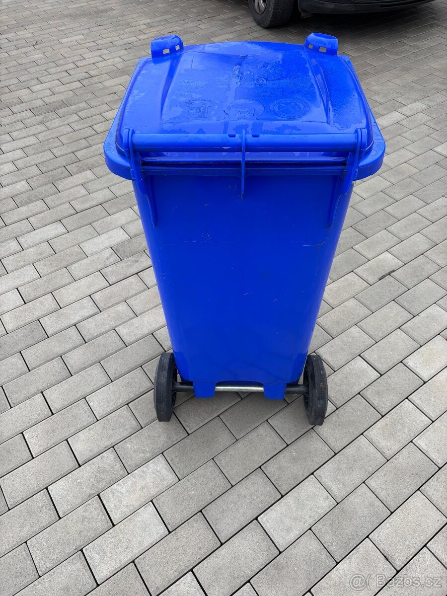 Plastová popelnice 120 l. - 3