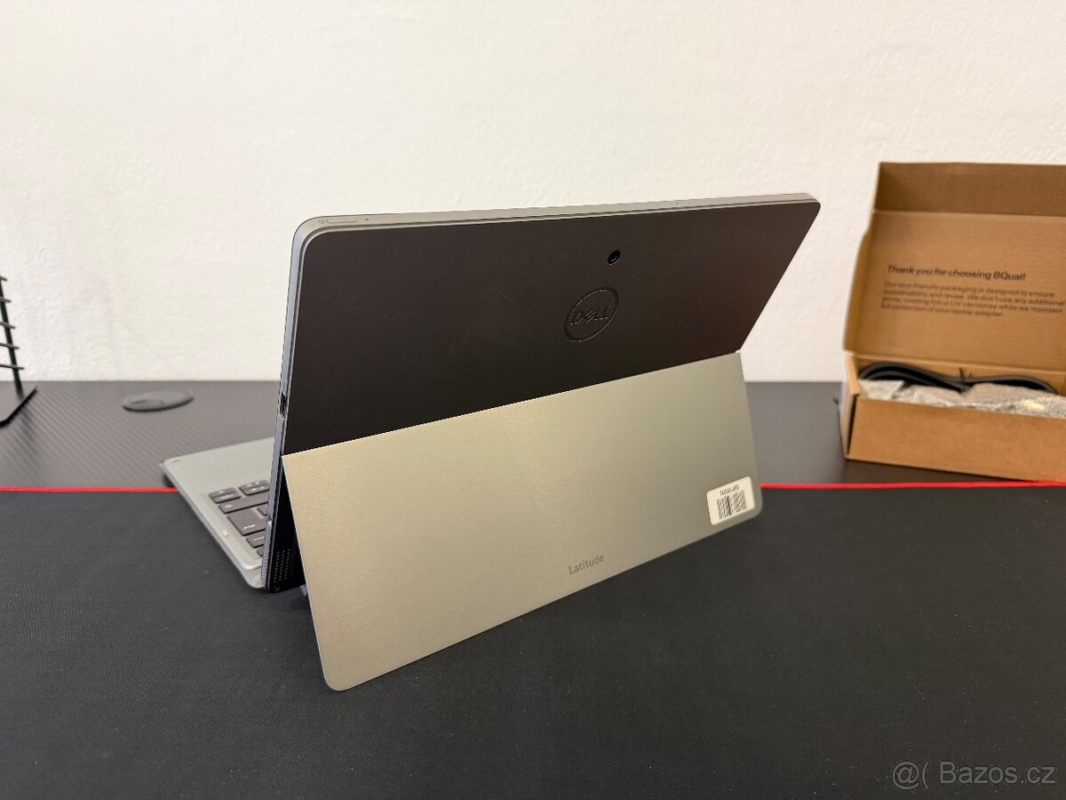 Dell Latitude 7210 2v1 - Core i5-10310U / dotykové LCD - 3