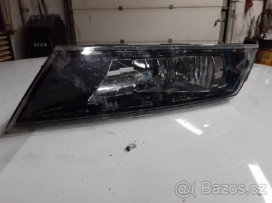 Mlhovky Skoda Superb III - 3