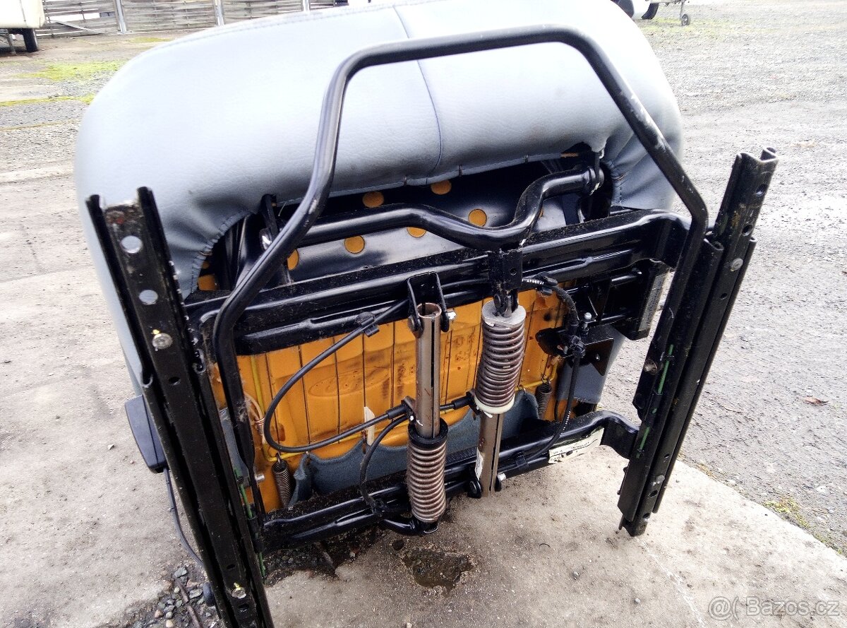 Sedačka řidiče Ford Transit - 3