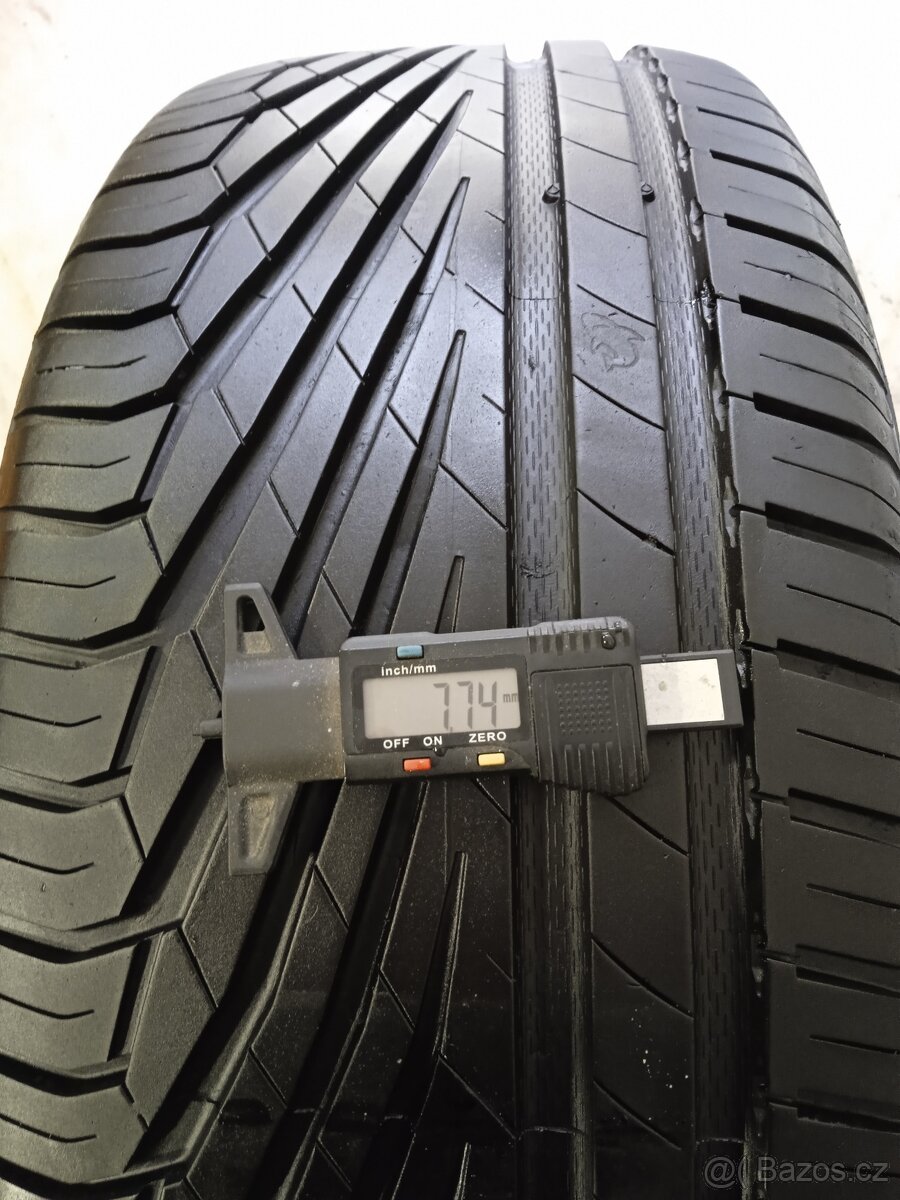 2ks letni 235/55/18 uniroyal - 3