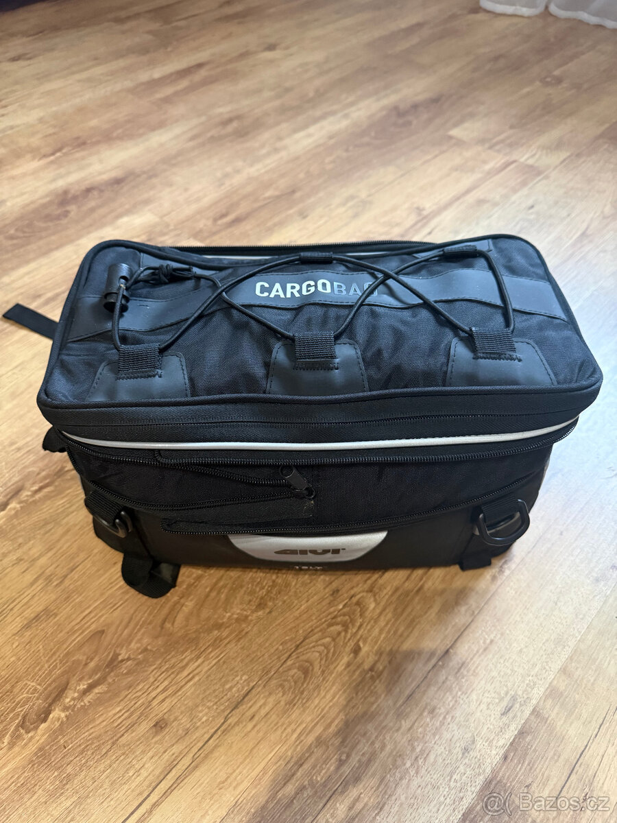 VODOTĚSNÁ TAŠKA GIVI - 3