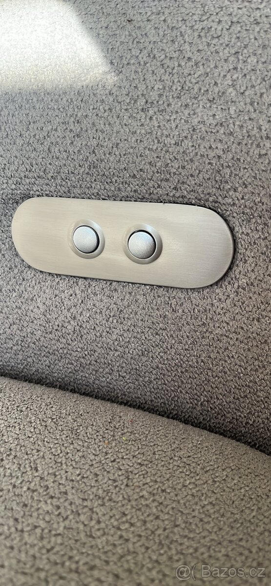 Prodám rozkládací gauč značky Braven - 3