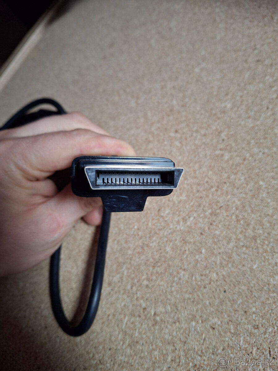 AV kabel k Xbox 360 - originální - 3