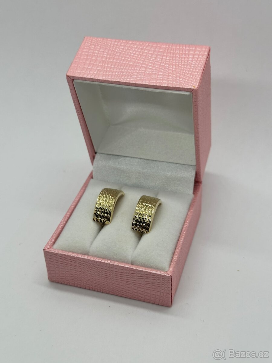 Zlaté náušnice 2,16g - 3