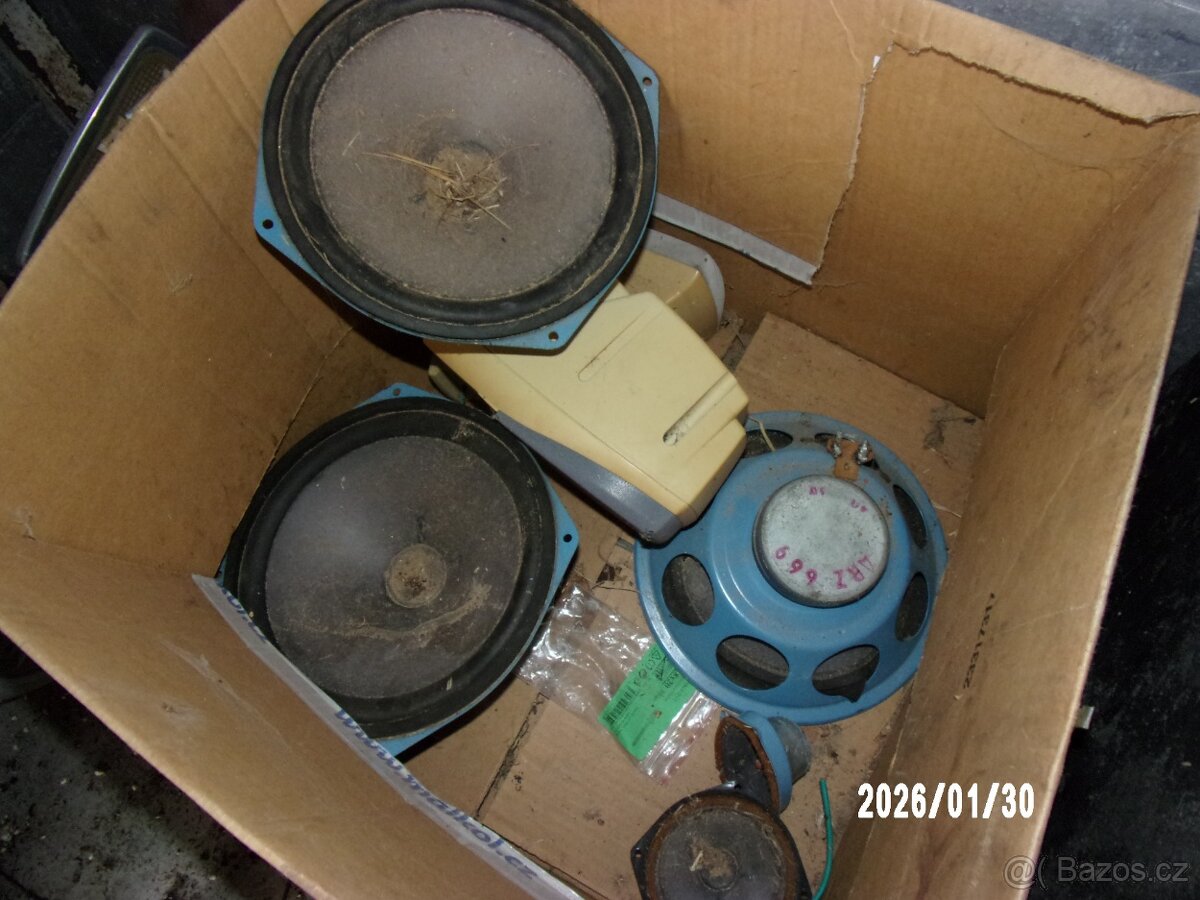 prodáme reprobedny a zesilovač Tesla 150 W - 3