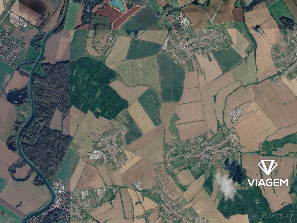 Pole 1 706 m² - 3