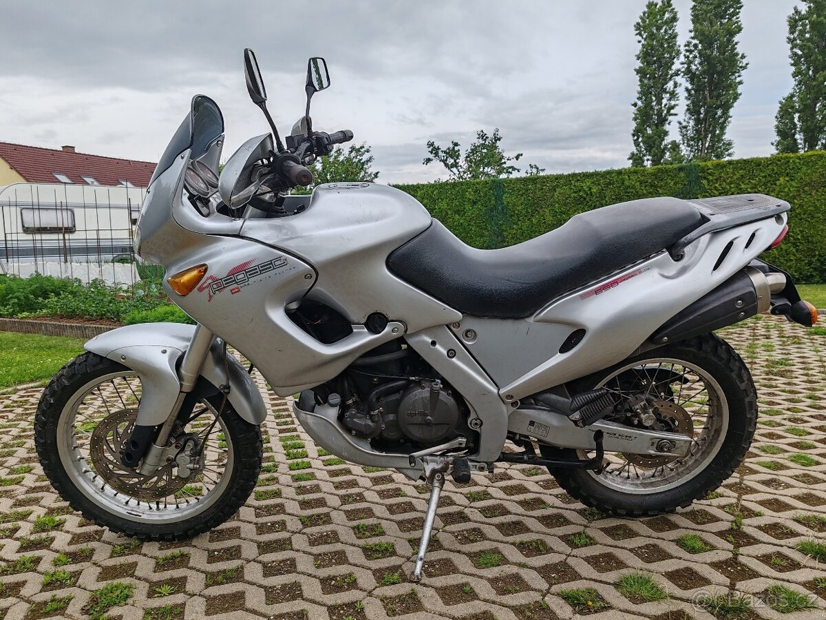 Aprilia Pegaso 650