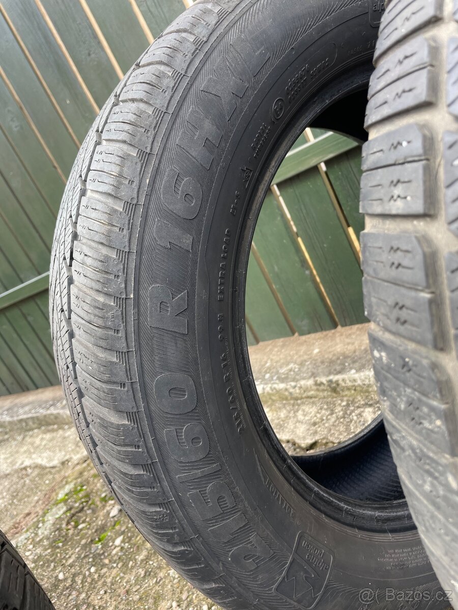 215/60/16 zimní - 3