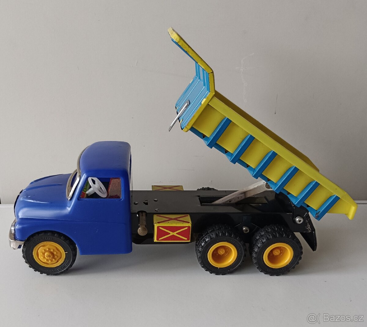 Tatra 138 KDN stará hračka Kaden - 3